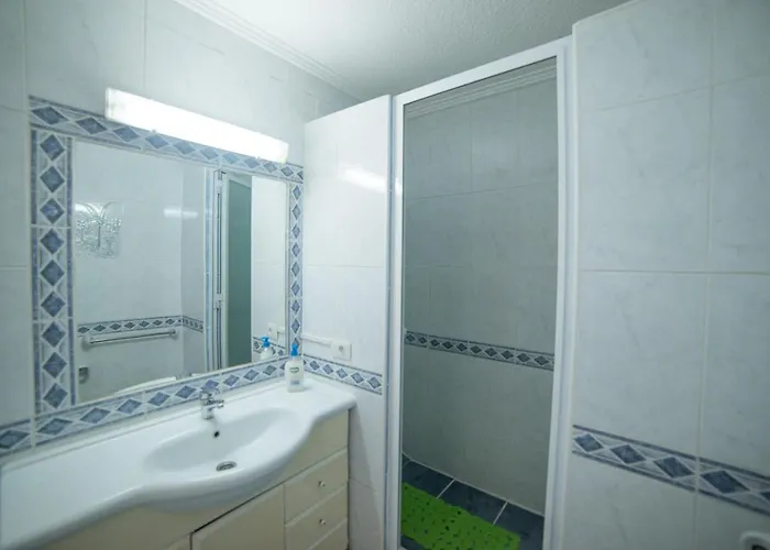 Club Atlantis * アデヘ